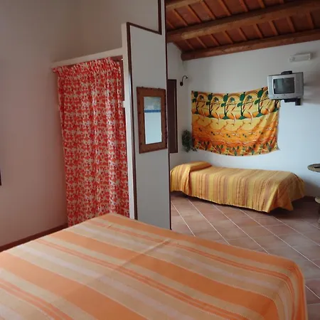 Piccola Rustica Casa vacanze Buseto Superiore